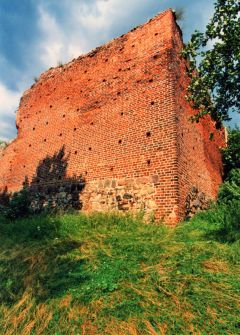 Alt-Draheim (Str. Drawsko), Burgruine von Südwesten, Juli 1997; Foto: D. Schnell