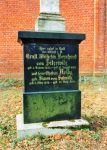 Beßwitz (Biesowice), Grabstätte der Familie von Zitzewitz auf dem Friedhof, April 1997; Foto: D. Schnell