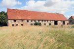 Broock, Stallgebäude, Hof- bzw. Südseite, August 2014; Foto: D. Schnell