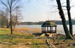 Buchwald (Trzebiechowo), Pavillon im Park am Lütersee, April 2002; Foto: D. Schnell