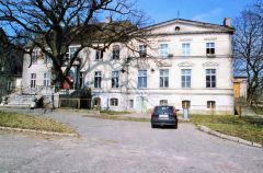 Alt Storkow (Storkowo), Herrenhaus, Hof- bzw. Südseite, März 2009; Foto: D. Schnell