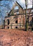 Butow (Bytowo), Ruine des Herrenhauses, Detail der westlichen Längsseite, April 2000; Foto: D. Schnell